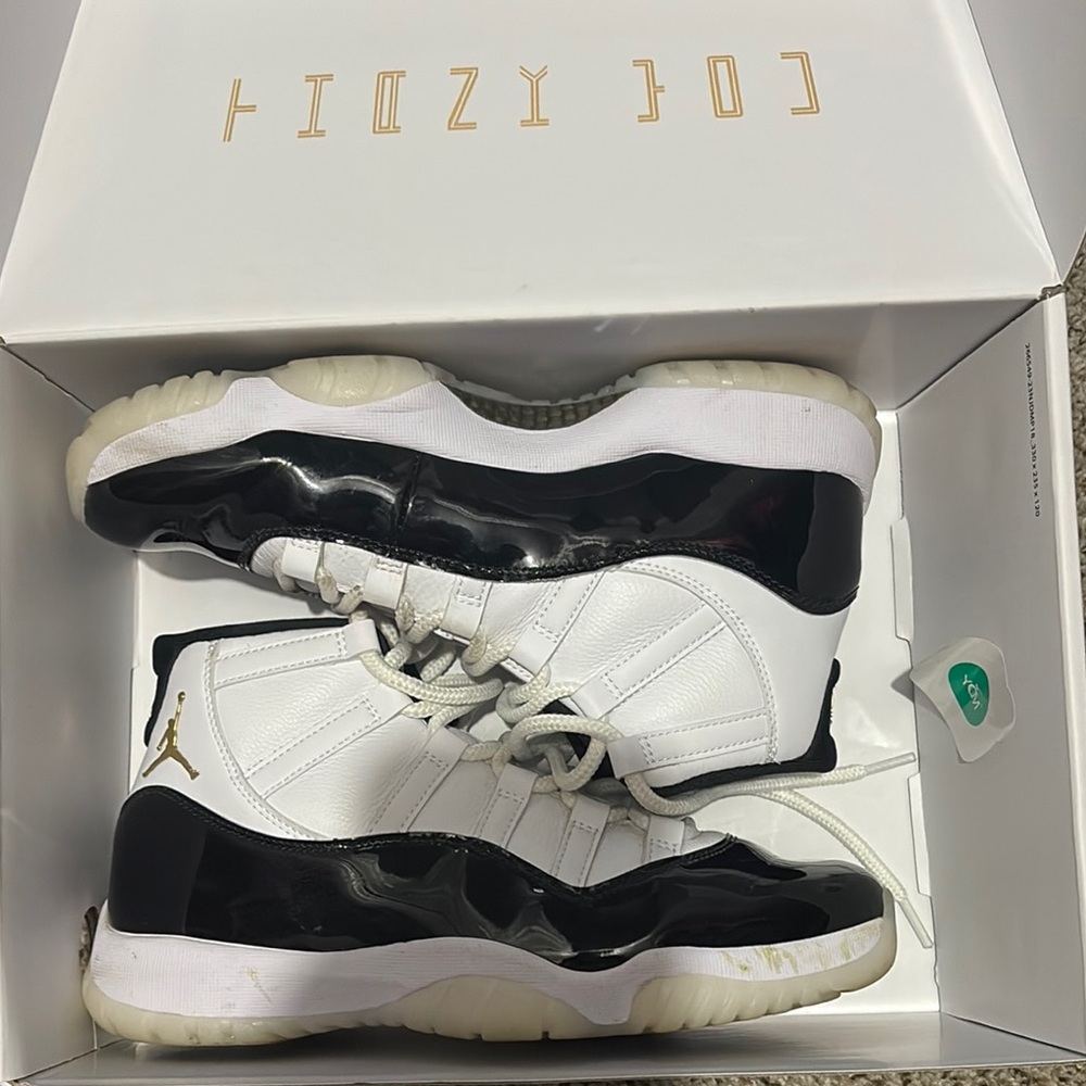Jordan Black and White Men's Shoes